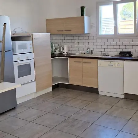 Feriehus Pour 10 Personnes Avec Piscine Et Jacuzzi