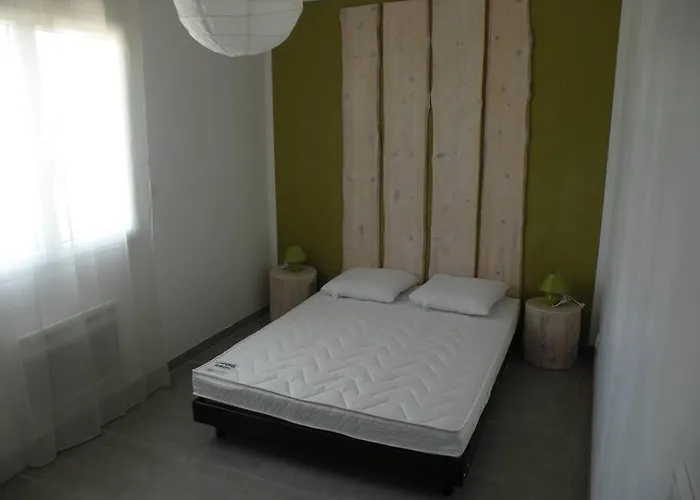 Pour 10 Personnes Avec Piscine Et Jacuzzi Ferienhaus Alès
